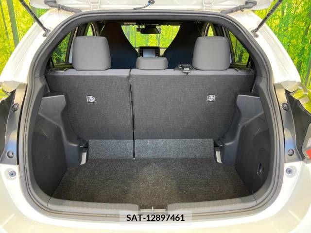 Toyota YARIS 2020-03 231471-10