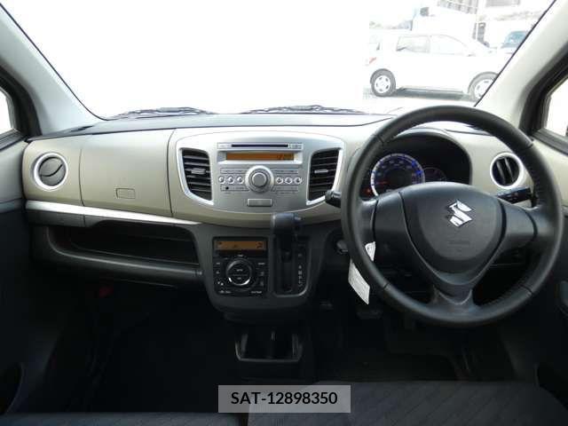 Suzuki WAGON R 2013-02 253829-2
