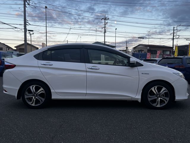 Honda GRACE 2015-01 195516-3