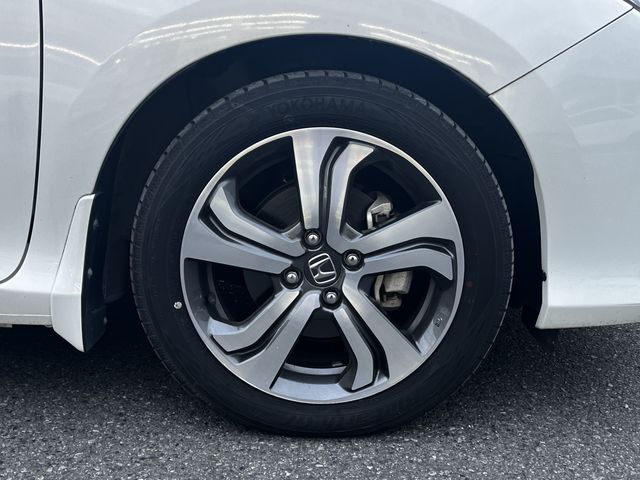 Honda GRACE 2015-01 195516-19
