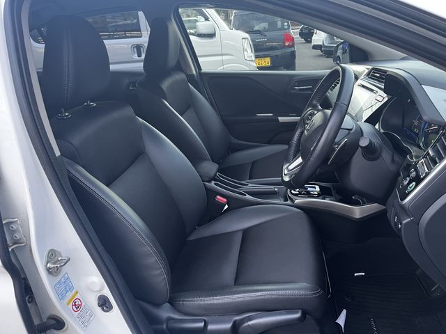Honda GRACE 2015-01 195516-9