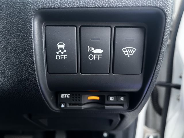 Honda GRACE 2015-01 195516-17