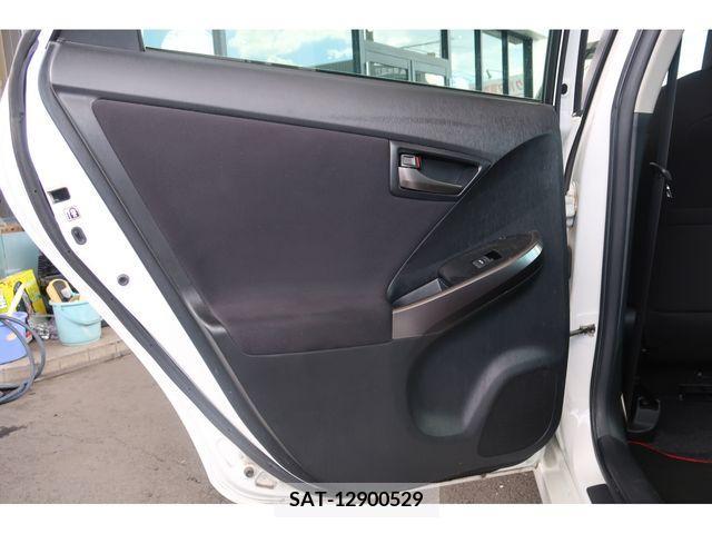 Toyota PRIUS 2012-12 366547-25