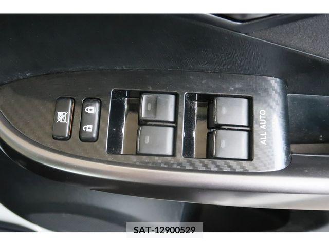Toyota PRIUS 2012-12 366547-14