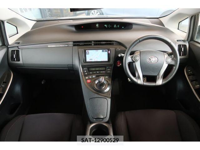Toyota PRIUS 2012-12 366547-5
