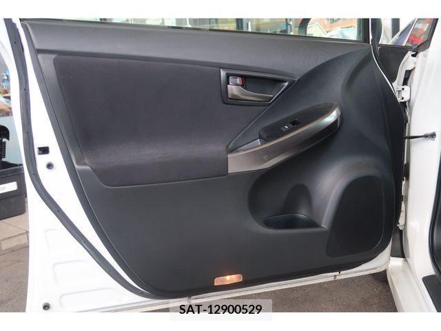 Toyota PRIUS 2012-12 366547-21