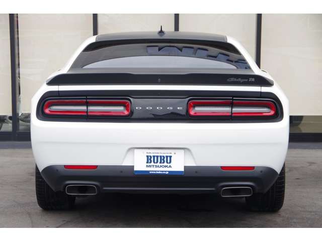 Dodge CHALLENGER 2018-08 1203-6