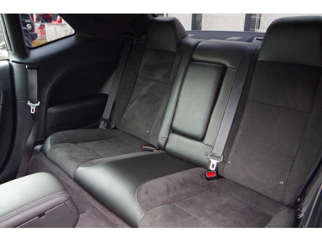 Dodge CHALLENGER 2018-08 1203-5