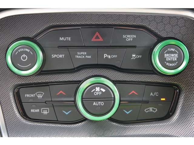 Dodge CHALLENGER 2018-08 1203-11