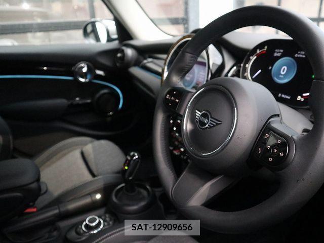 Bmw MINI 2023-01 205795-11