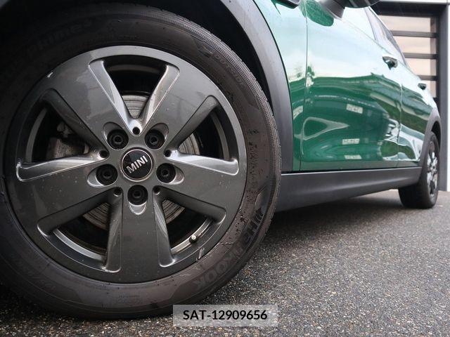 Bmw MINI 2023-01 205795-1