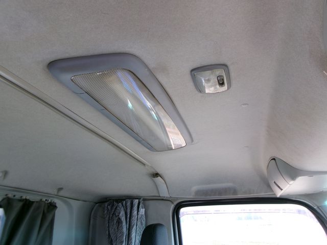Isuzu GIGA 2018-01 27219-21