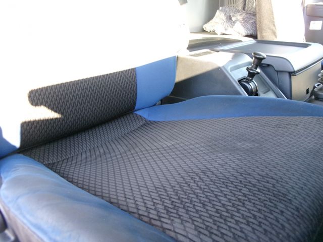 Isuzu GIGA 2018-01 27219-7