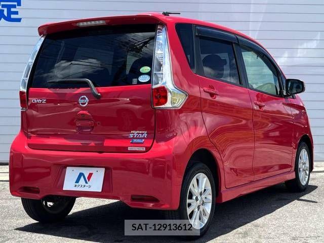 Nissan DAYZ 2014-07 358863-14