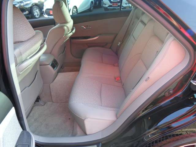 Toyota CROWN SEDAN 2010-05 3106-9
