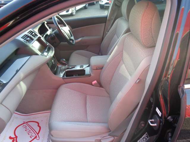 Toyota CROWN SEDAN 2010-05 3106-8