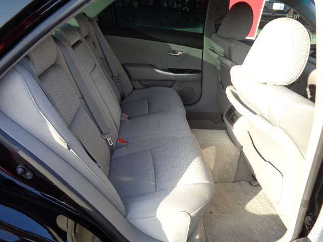 Toyota CROWN SEDAN 2010-05 3106-11
