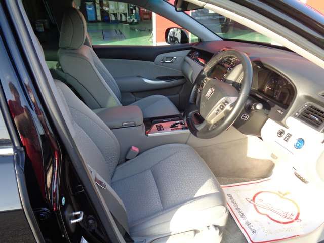 Toyota CROWN SEDAN 2010-05 3106-10