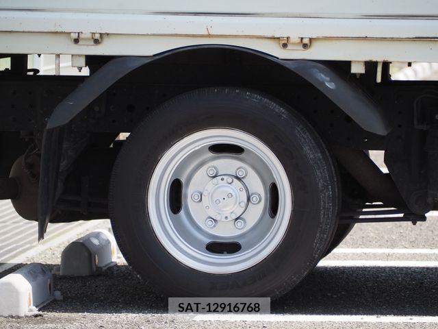 Mitsubishi CANTER 2013-04 343957-6