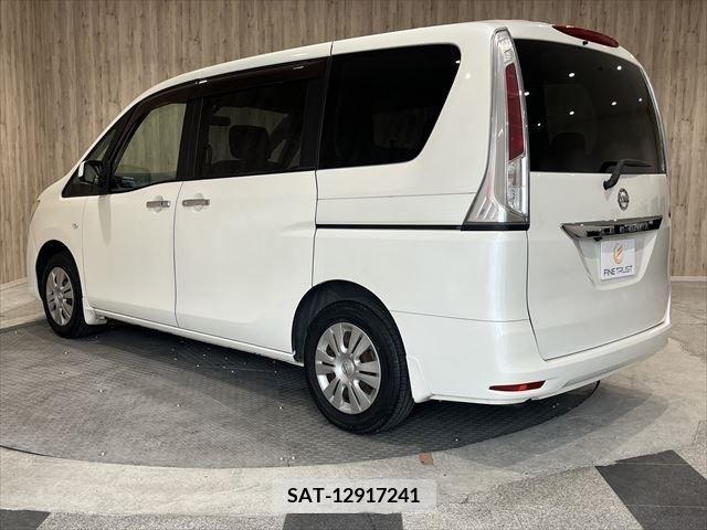 Nissan SERENA 2011-04 381007-18