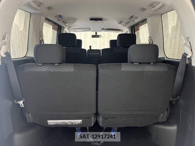 Nissan SERENA 2011-04 381007-9