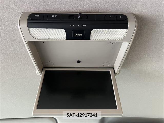 Nissan SERENA 2011-04 381007-4