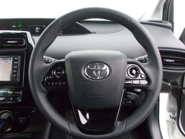 Toyota PRIUS 2019-09 1862-8