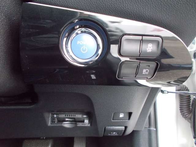 Toyota PRIUS 2019-09 1862-9