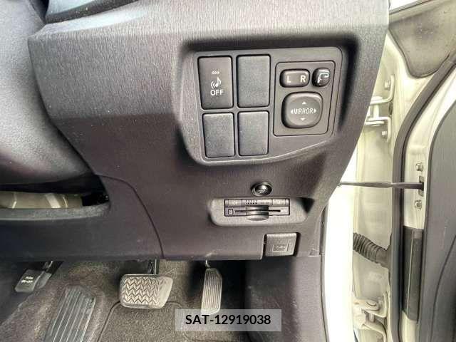 Toyota PRIUS 2012-02 387232-16