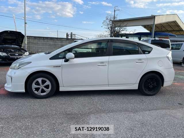 Toyota PRIUS 2012-02 387232-4