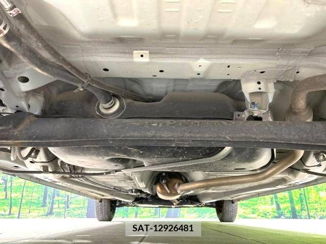 Suzuki SPACIA 2019-07 215319-19