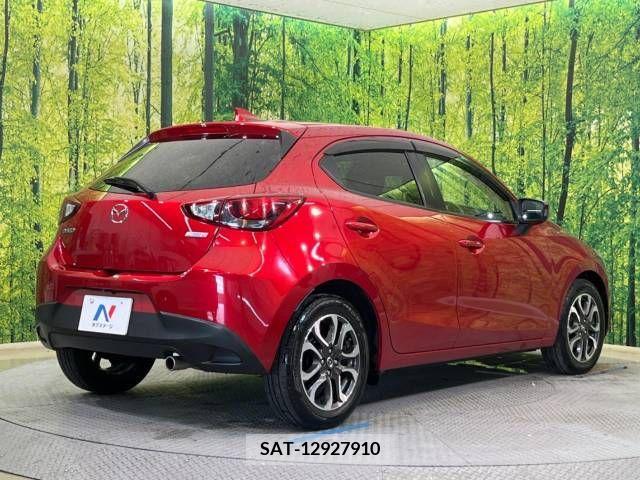 Mazda DEMIO 2016-11 328829-17