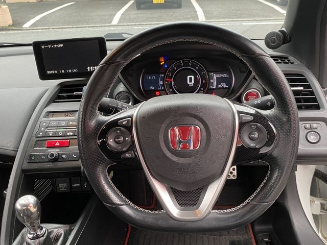 Honda S660 2016-07 186756-1