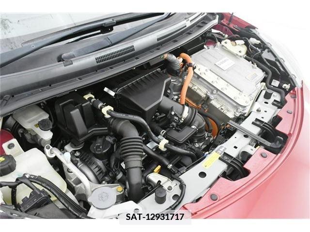 Nissan NOTE 2018-01 335034-10