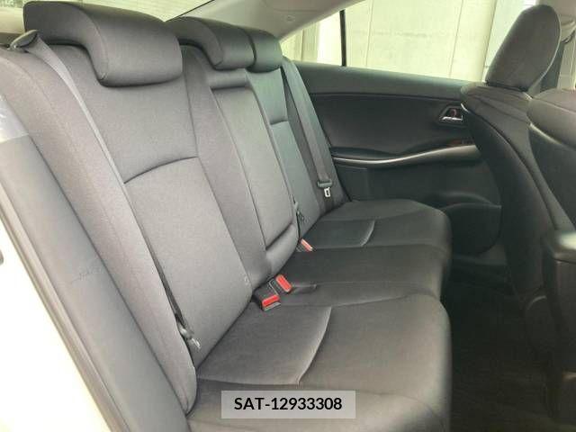Toyota SAI 2013-01 378074-11