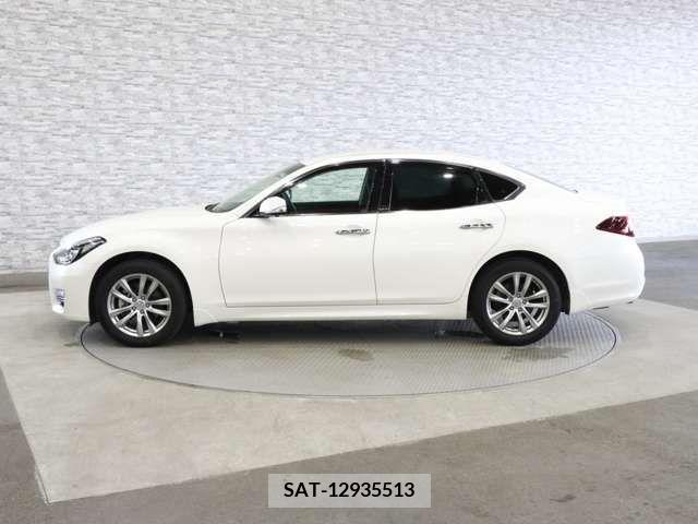 Nissan FUGA 2019-09 360764-10