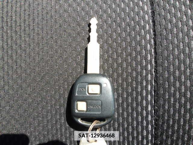 Toyota BB 2013-04 374280-17
