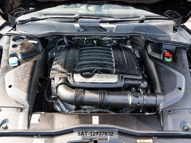 Porsche CAYENNE 2017-05 320093-5