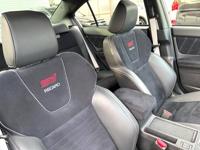 Subaru WRX S4 2020-10 20415-11