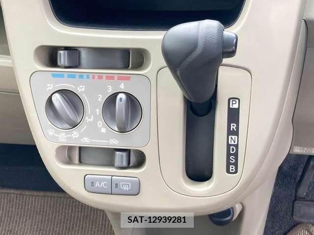 Daihatsu MOVE 2013-10 277914-12