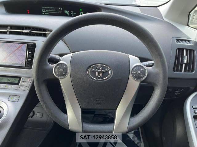 Toyota PRIUS 2012-07 366645-18