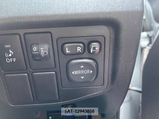 Toyota PRIUS 2012-07 366645-7