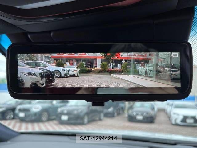 Lexus LS 2017-12 275575-3