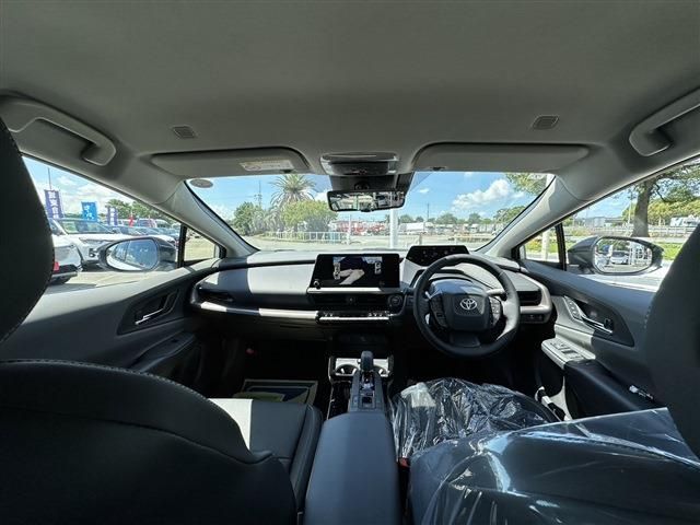 Toyota PRIUS 2023-07 7101-12