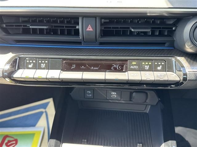 Toyota PRIUS 2023-07 7101-9