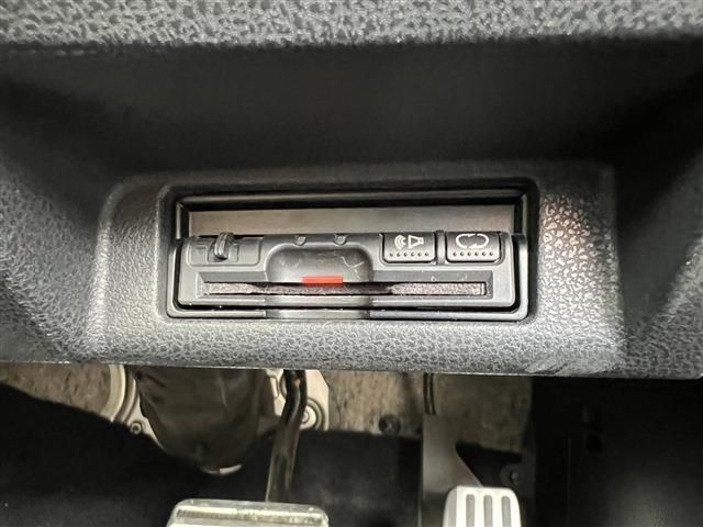 Nissan FAIRLADY Z 2010-08 7048-15