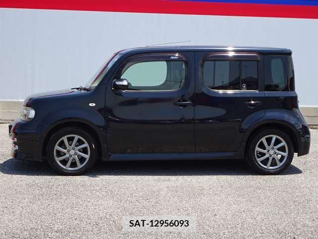 Nissan CUBE 2012-07 320701-2