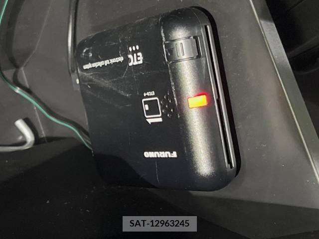 Suzuki SPACIA 2021-09 350598-7