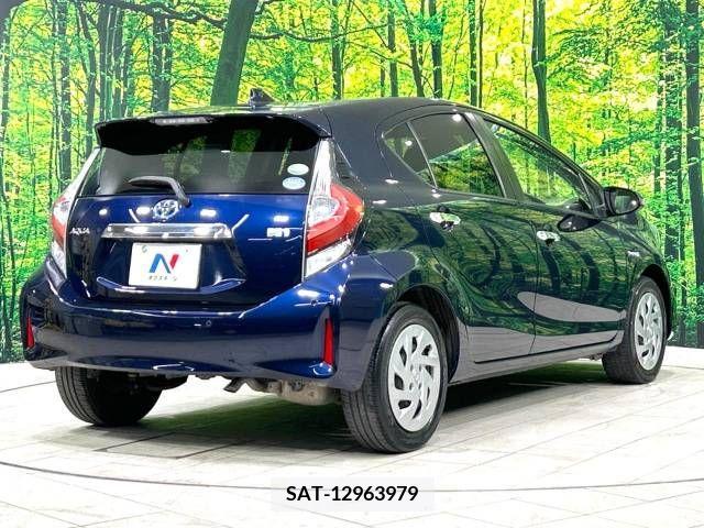 Toyota AQUA 2018-10 292279-17
