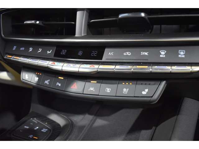Cadillac CT5 2021-06 10019-17
